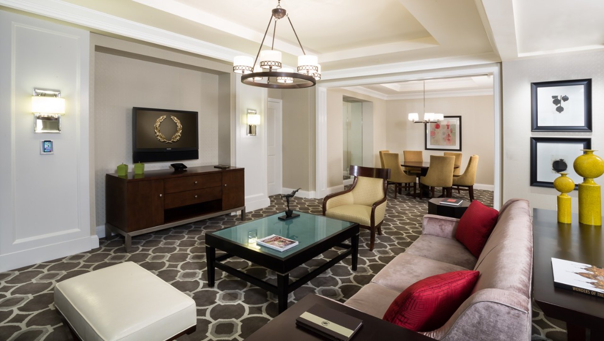 Octavius Premium Suite — main photo