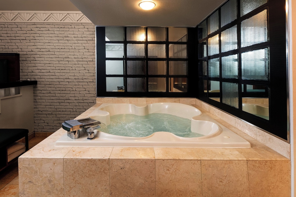 Players Suite — photo 3