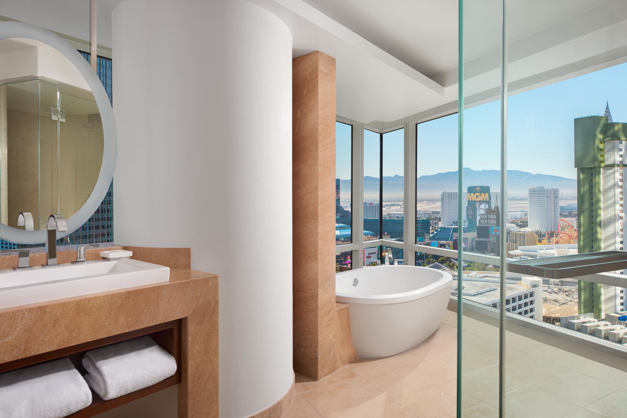Tower Suite — photo 3