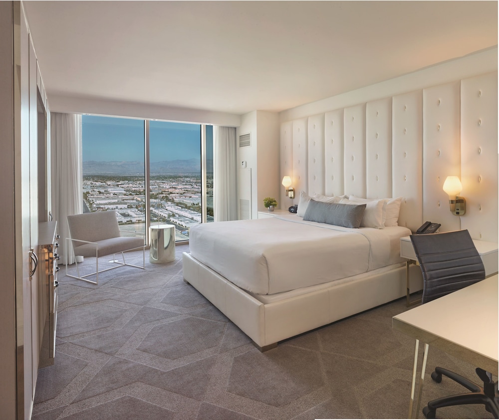 Delano Two Bedroom Suite — main photo