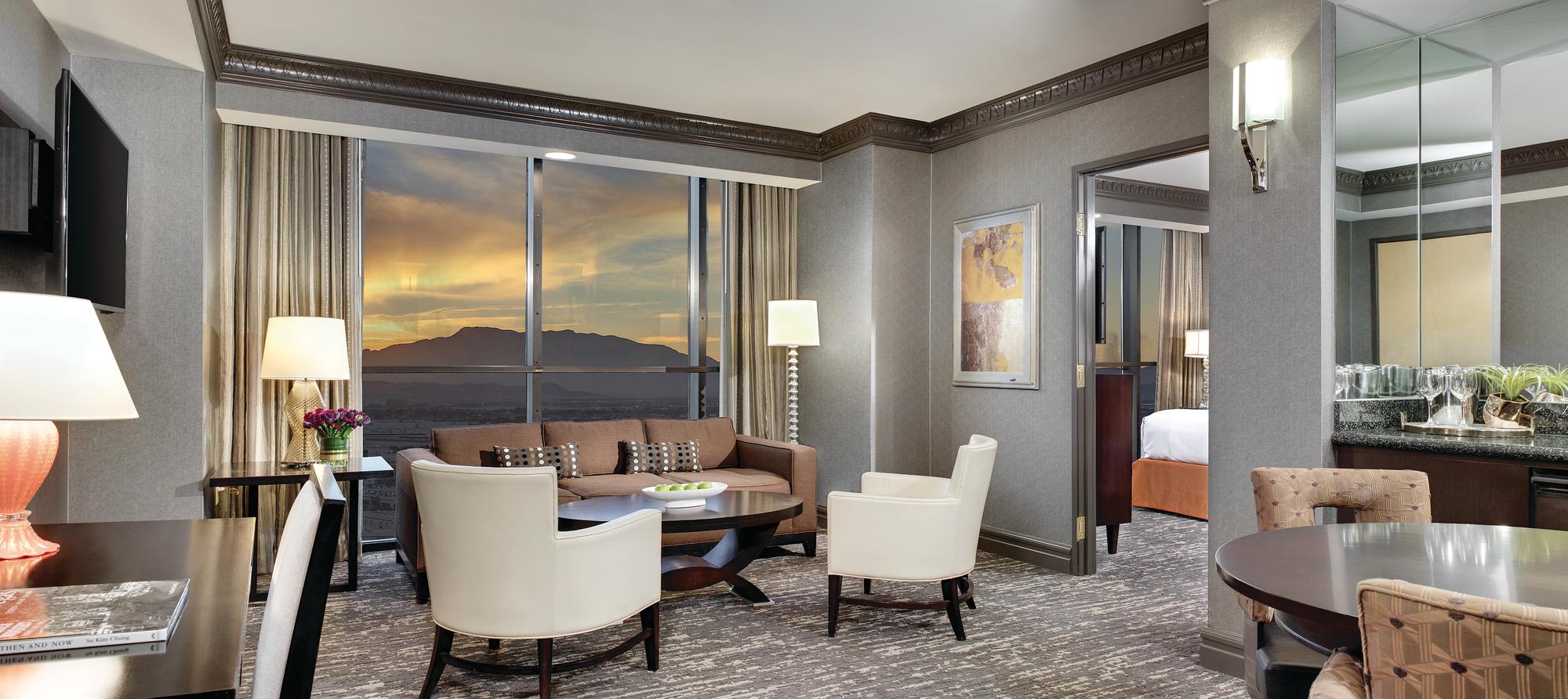 Tower One Bedroom Suite at Luxor