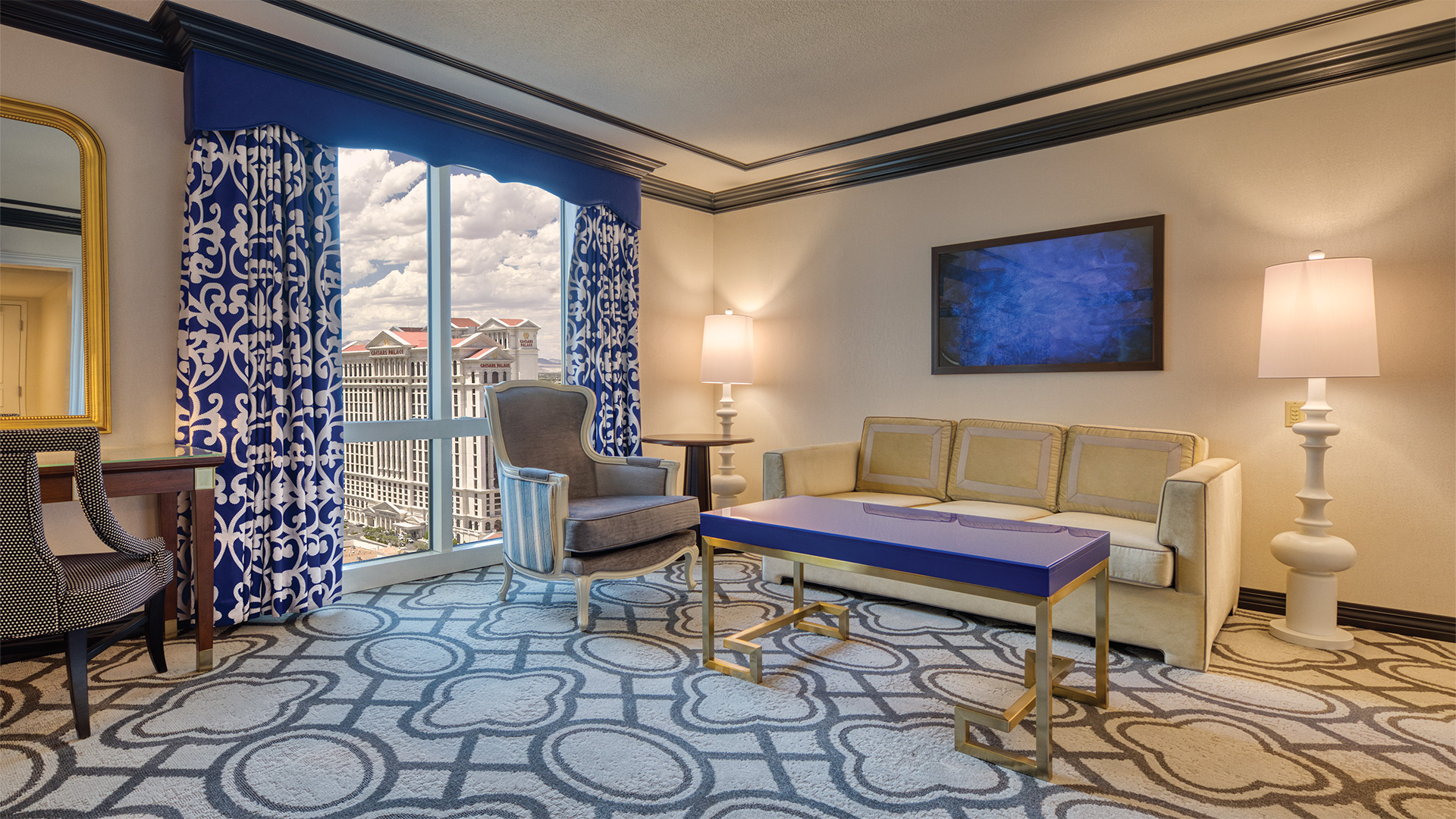 Bordeaux Petite Suite at Paris Las Vegas
