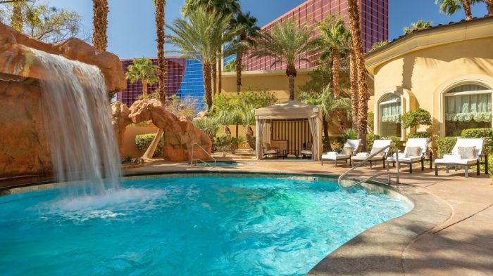 Palazzo Villas 6 Bedrooms at Rio All-Suite Hotel & Casino