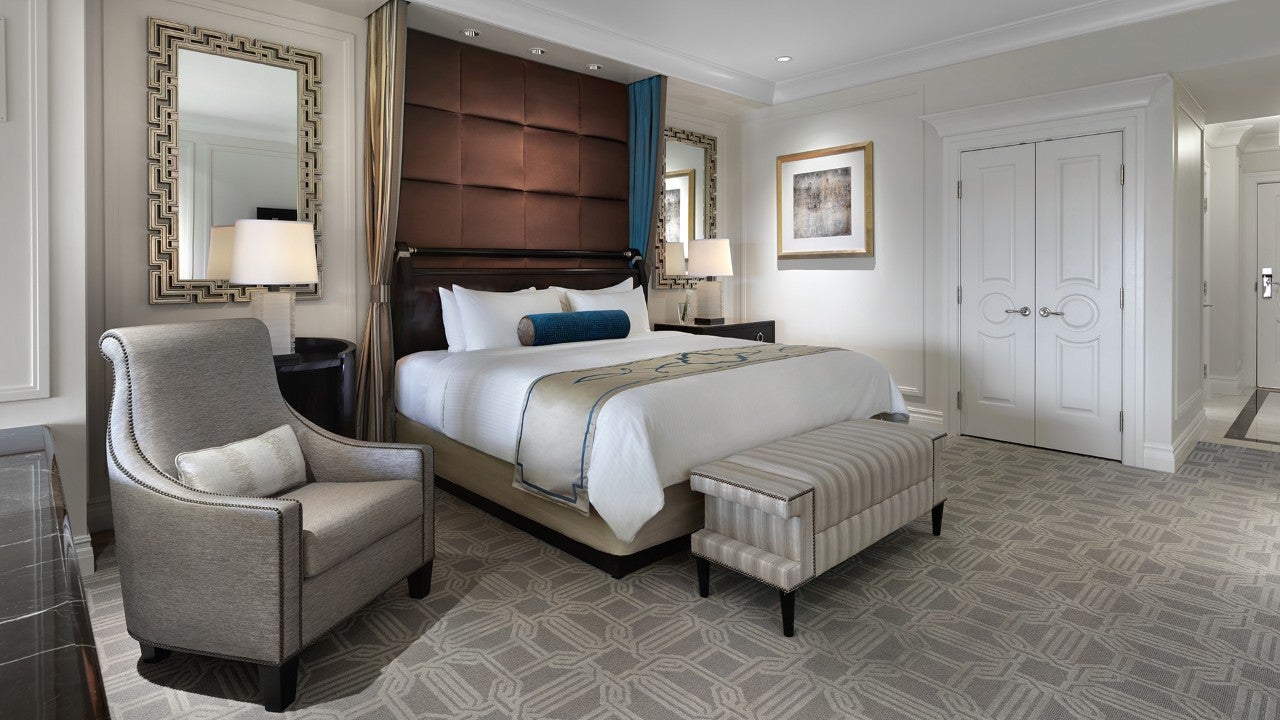 Luxury King Suite — main photo