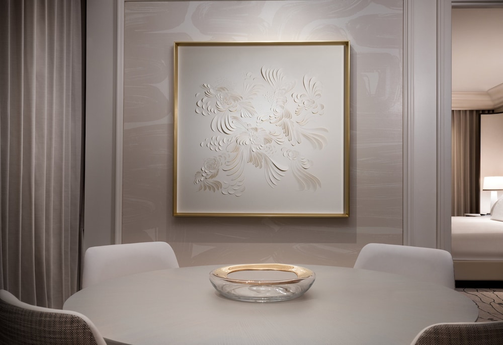 Penthouse Suite — photo 2