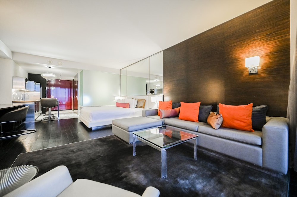 Studio Suite — main photo