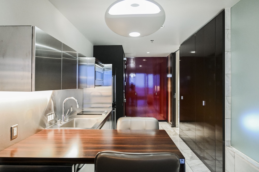 Studio Suite — photo 3