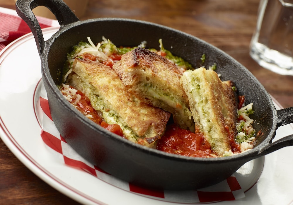 Premium King Suite — photo 3