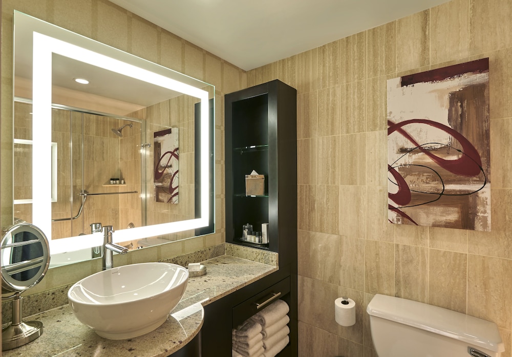 Gold Tower Deluxe Two Beds — photo 2