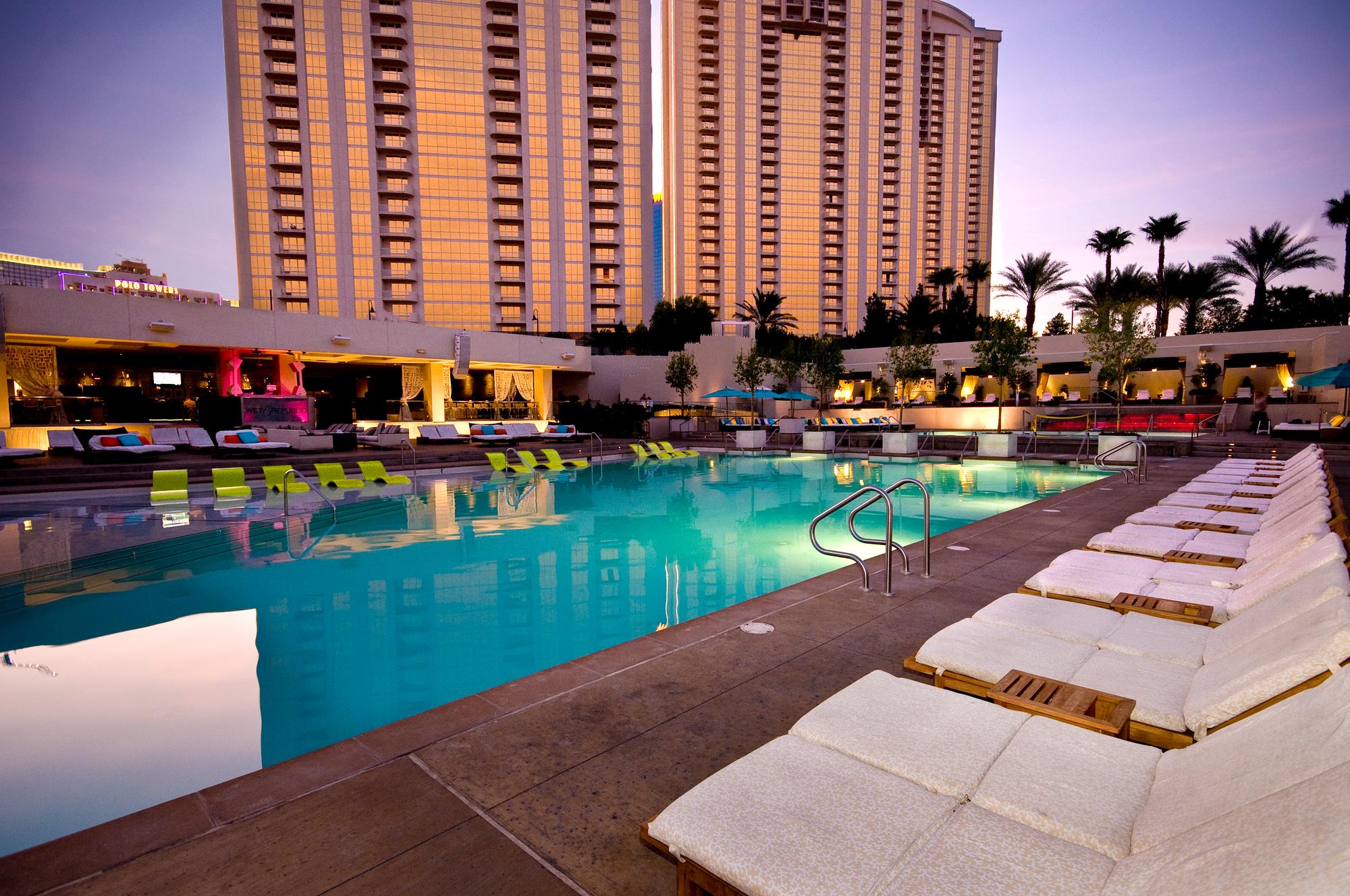 One-Bedroom Balcony Suite at The Signature at MGM Grand