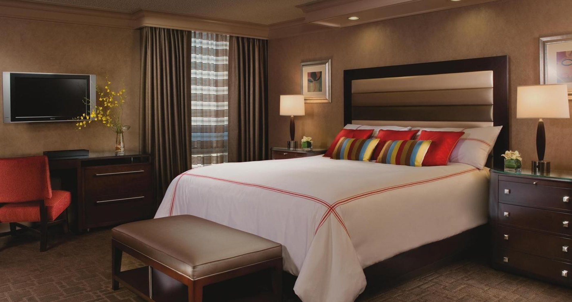 Petite Suite — main photo