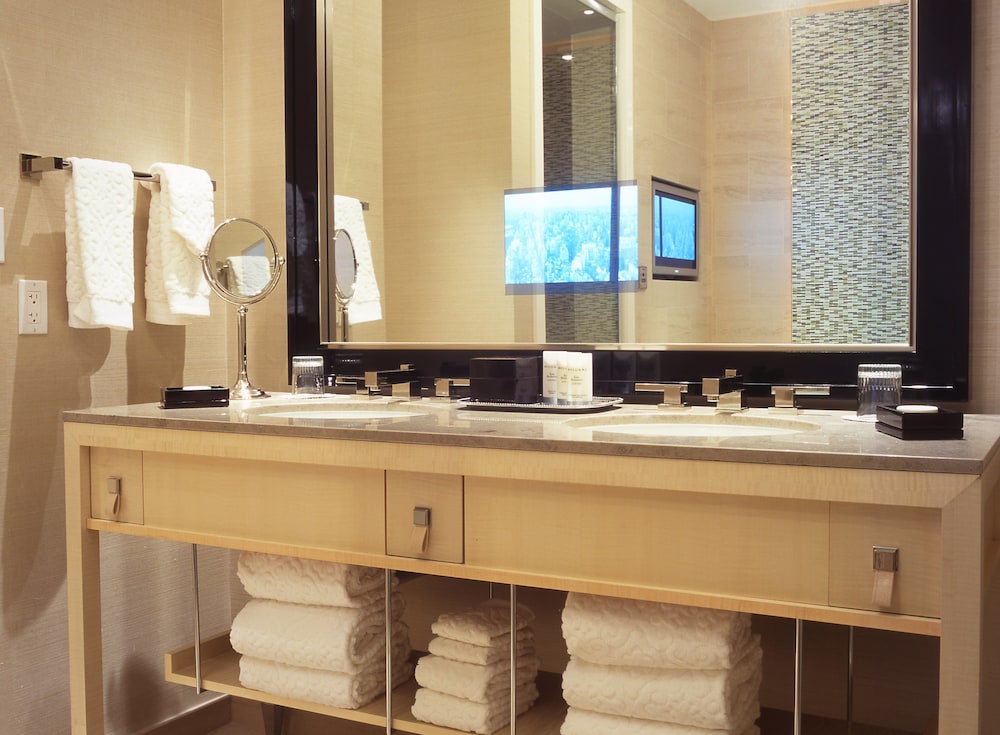 Two Bedroom Balcony Loft  — photo 3